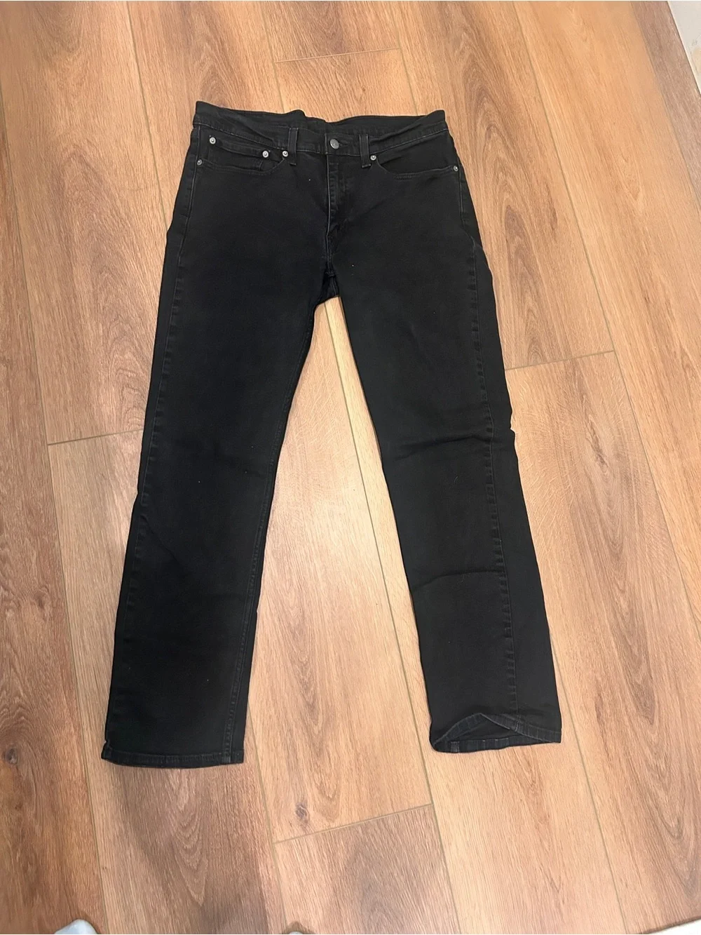 Levi's Black Men's Skinny Jeans - Classic Dark Denim